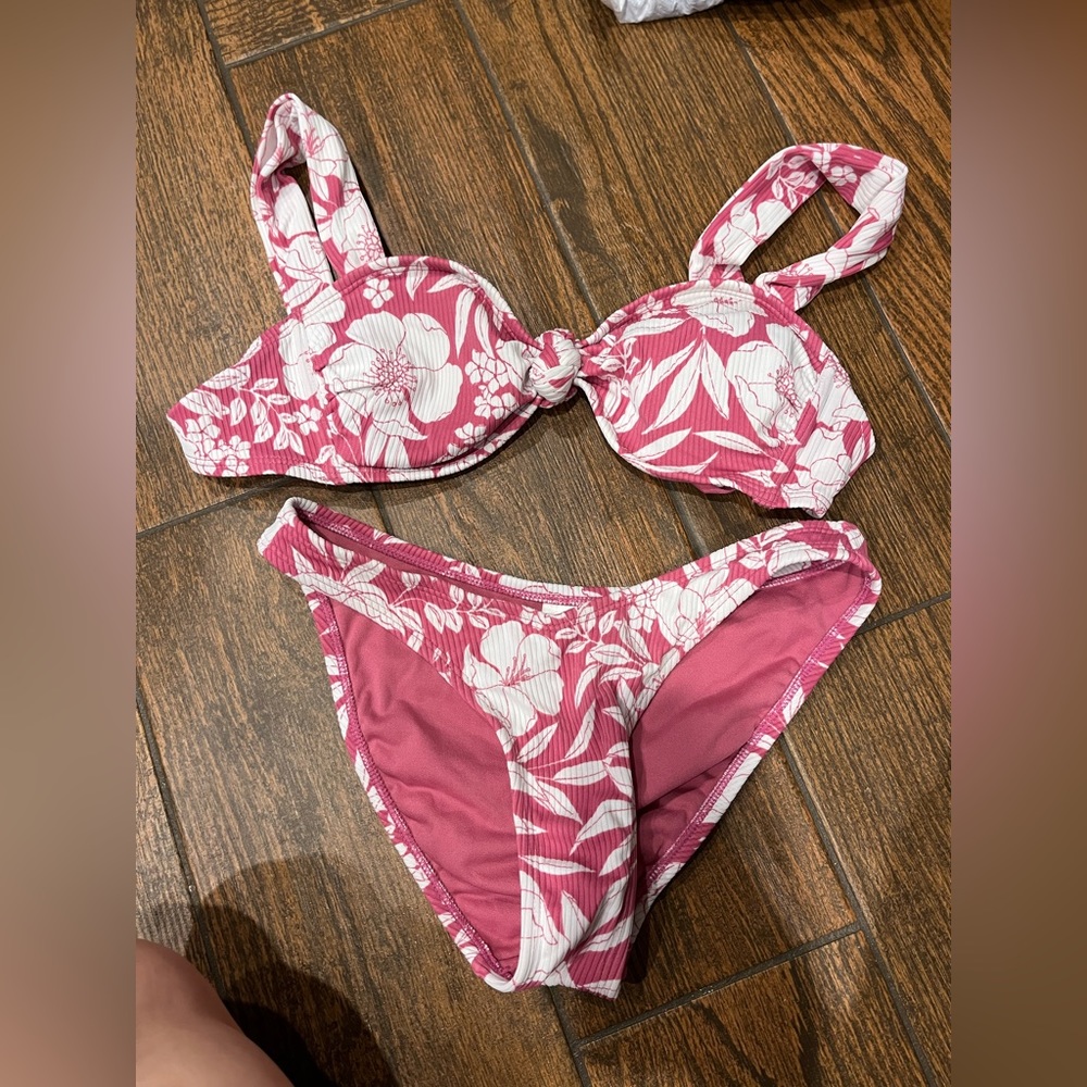 Floral bikini set